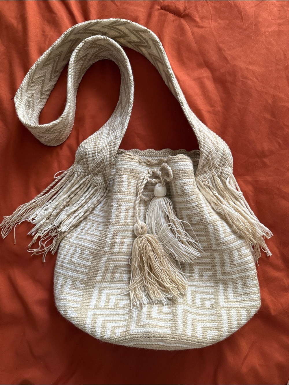 Authentic Wayuu Mochila Woven Shoulder Bag Cream Beige Geometric Tassel Fringe
